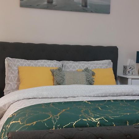 Lovely 2-Bed House In The Heart Of Woodhouse Leeds Leeds  Dış mekan fotoğraf