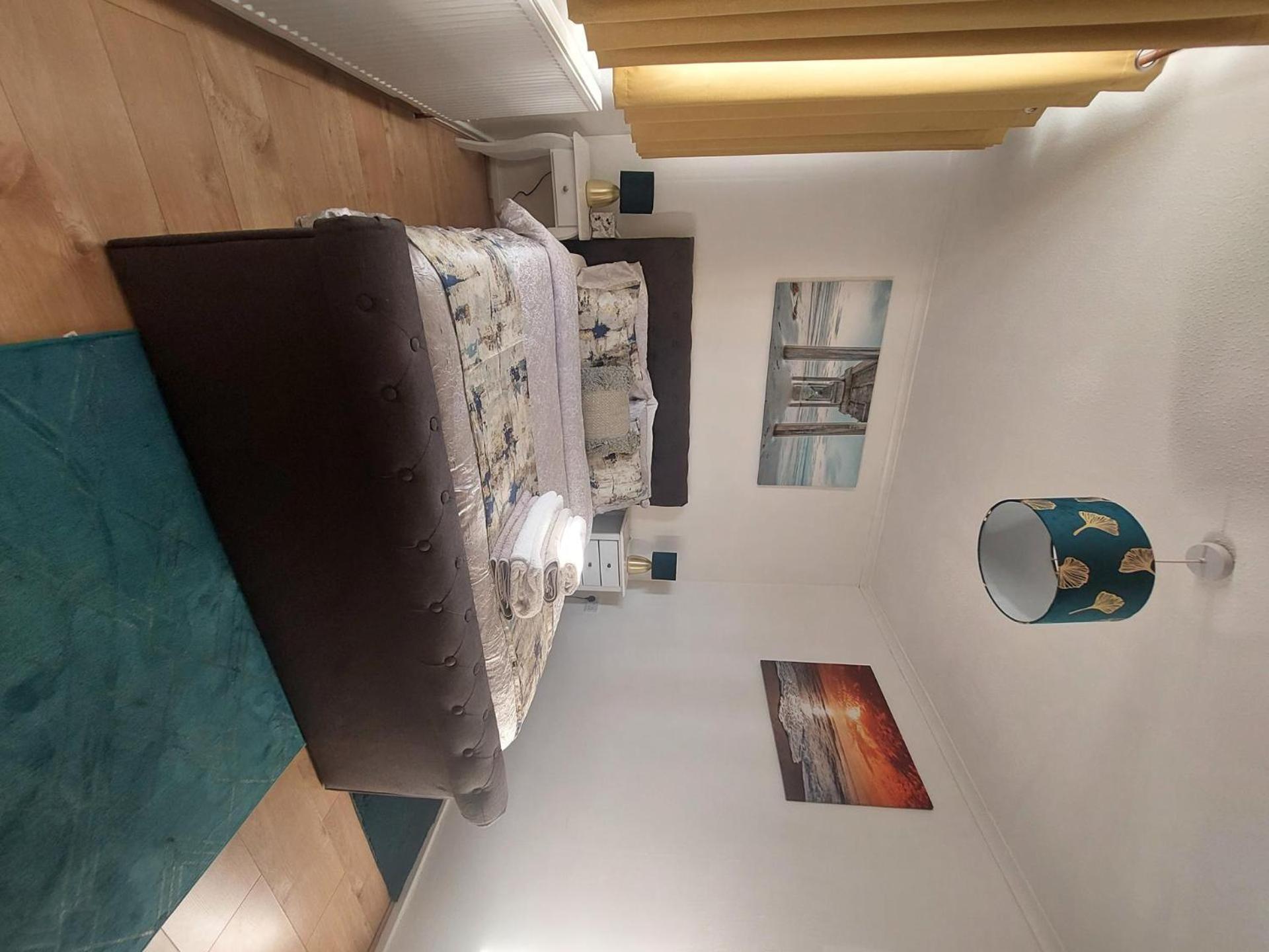 Lovely 2-Bed House In The Heart Of Woodhouse Leeds Leeds  Dış mekan fotoğraf